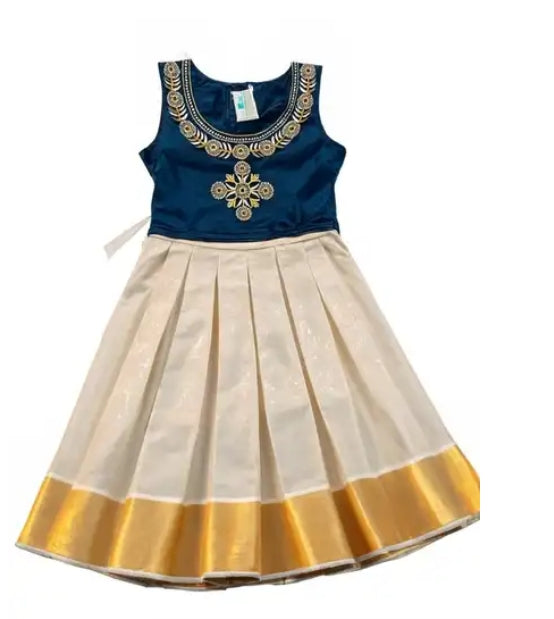 Girl Kerala Traditional/Ethnic Wear