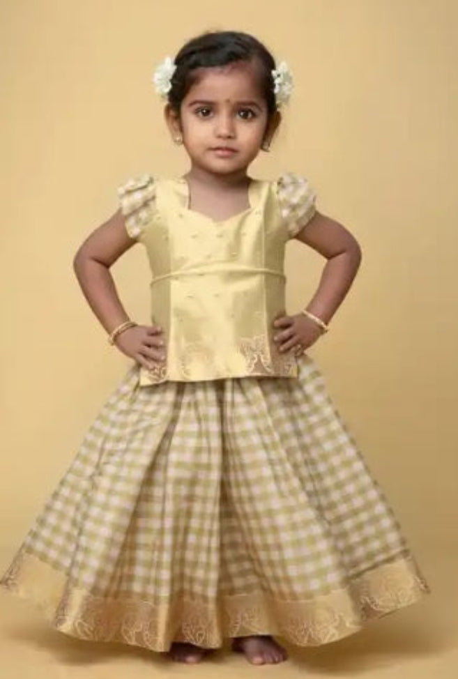 Girls Kerala Traditional/Ethnic Wear